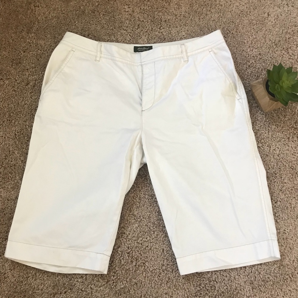 Size 8 Eddie Bauer Bermuda shorts.